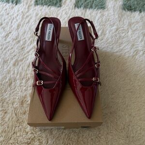 Steve Madden Liana Patent Heels- Wine- 8.5